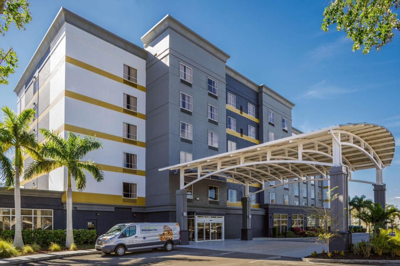 Doubletree By Hilton Sarasota Bradenton Airport Hotell Eksteriør bilde