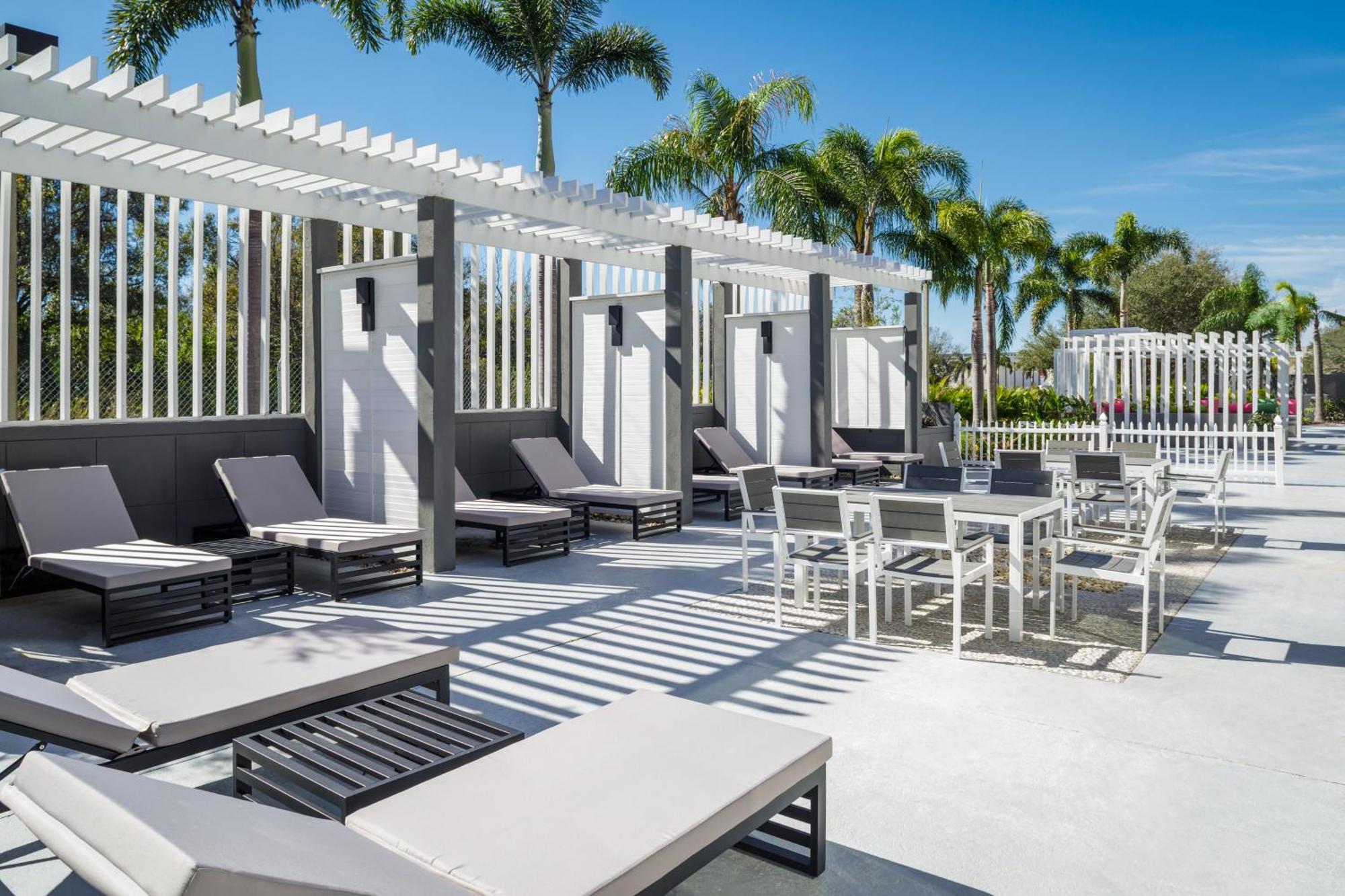 Doubletree By Hilton Sarasota Bradenton Airport Hotell Eksteriør bilde