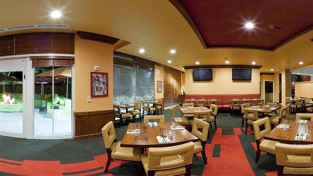 Doubletree By Hilton Sarasota Bradenton Airport Hotell Eksteriør bilde